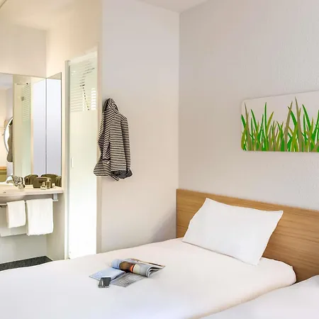 Ibis Budget Roanne Hôtel-2