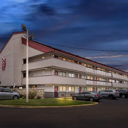 Red Roof Inn Jackson Downtown - Fairgrounds-2