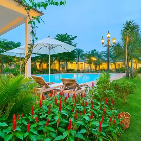 S79 Blue Lam Ha Pool-3