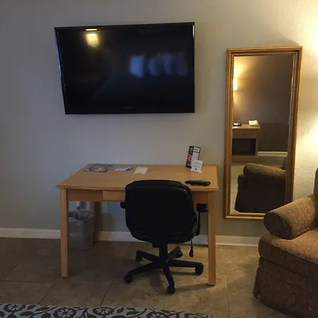 Days Inn By Wyndham New Braunfels-3