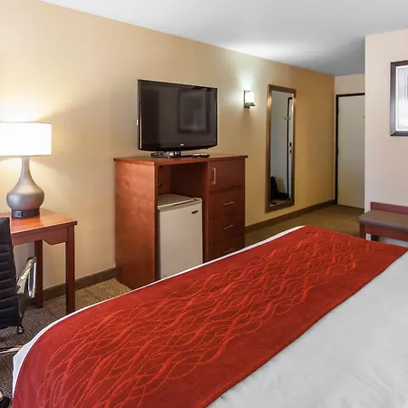 Comfort Inn & Suites Near Fallon Naval Air Station-3
