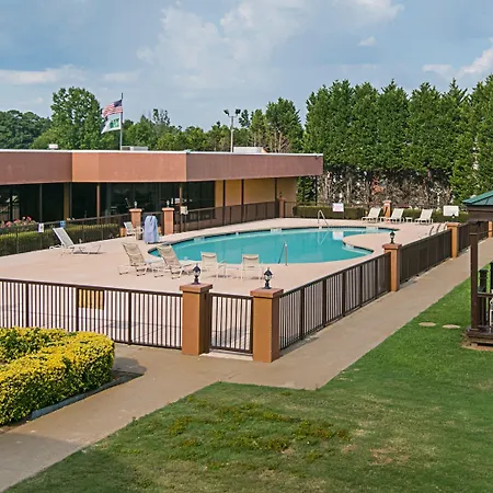 Red Roof Inn Forsyth-2