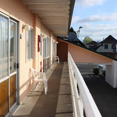 Cedar Lodge Motel Hamilton-2