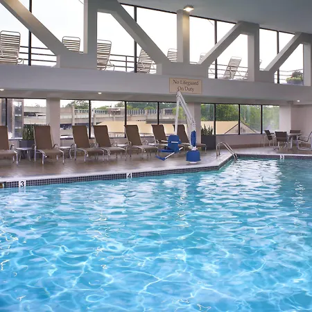 Marriott East Lansing At University Place-3
