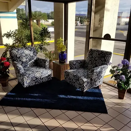 Western Inn - Pensacola-2