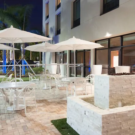Delta Hotels By Marriott Orlando Lake Buena Vista-3