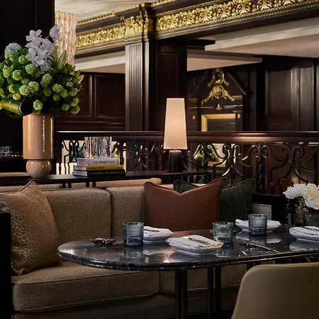 Rosewood Hotel Georgia-2
