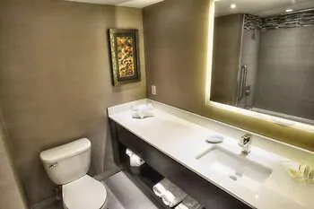 Inn At Fox Chase-2