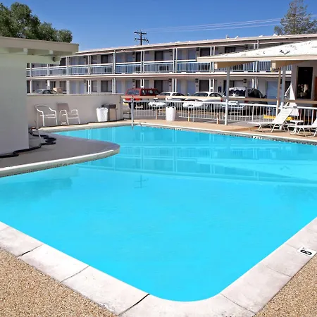 Winnemucca Holiday Motel-2