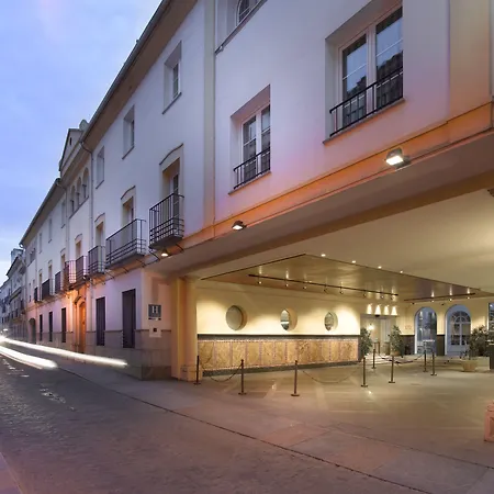 Hotel Macià Alfaros-3