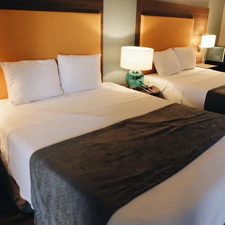 All Seasons Inn & Suites-3