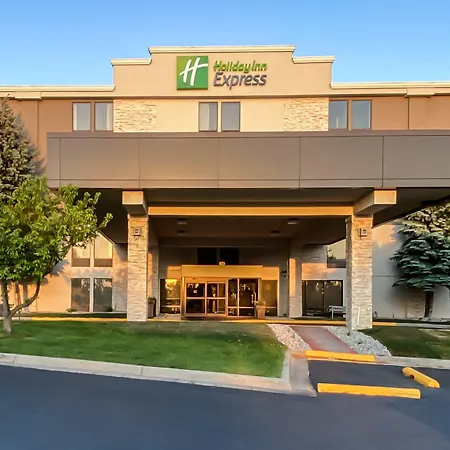 Holiday Inn Express Flint-Campus Area By Ihg-2