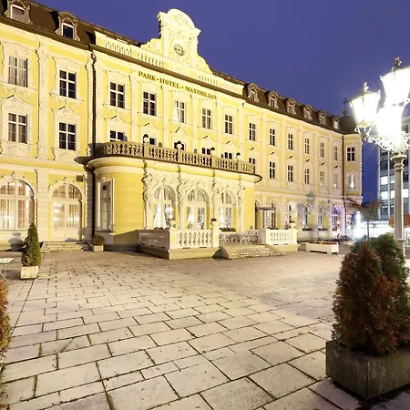 Eurostars Park Hotel Maximilian-3