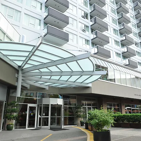 Best Western Premier Chateau Granville Hotel&Suites&Conference Centre-3