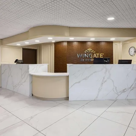 Wingate By Wyndham Troy-2