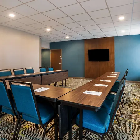 Hampton Inn Gadsden-2