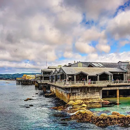 Holiday Inn Express At Monterey Bay By Ihg-2