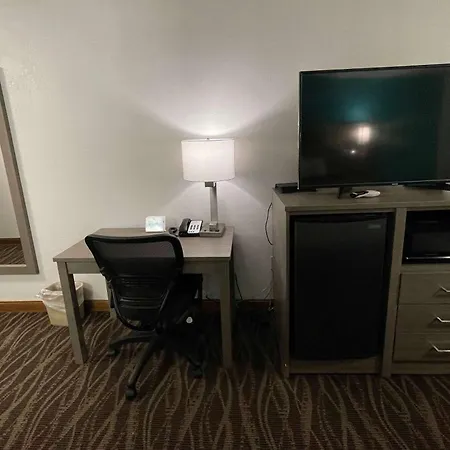 Baymont By Wyndham Bellevue - Omaha-2