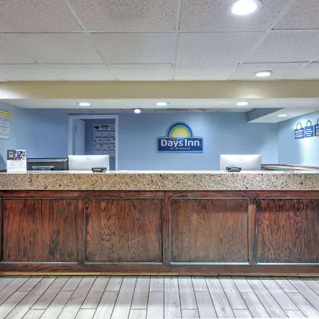 Days Inn By Wyndham Greenville Ms-3