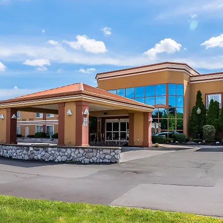 Quality Inn & Suites Albany Airport-3