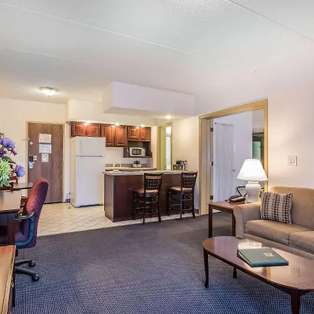 Quality Inn & Suites Albany Airport-2