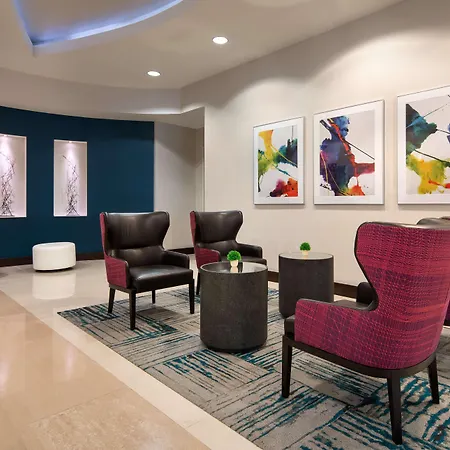 Hilton Garden Inn Denver/Cherry Creek-3