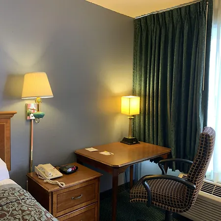Days Inn By Wyndham Jonesboro Ar-3
