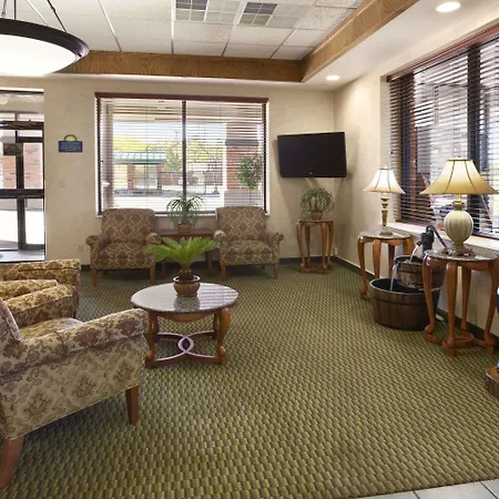 Days Inn & Suites By Wyndham Trinidad-3