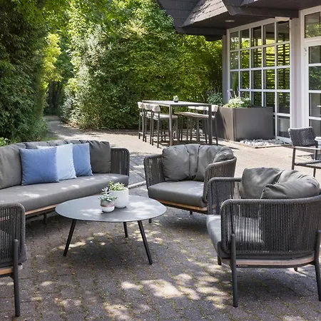 Courtyard By Marriott Wiesbaden-Nordenstadt-2