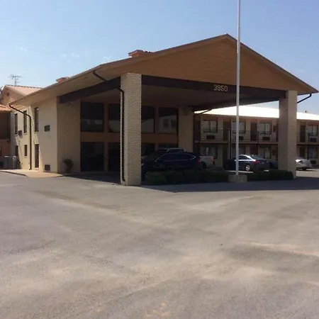 Days Inn By Wyndham Abilene-2