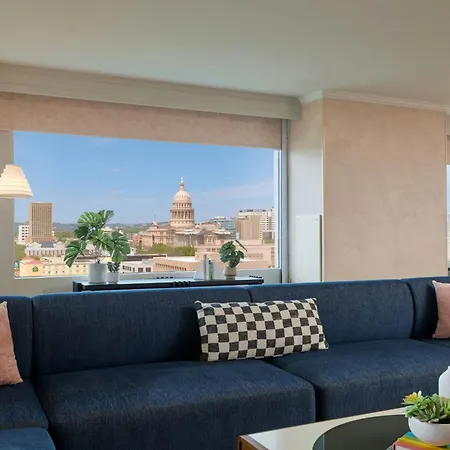 Renaissance Austin Downtown Hotel-2