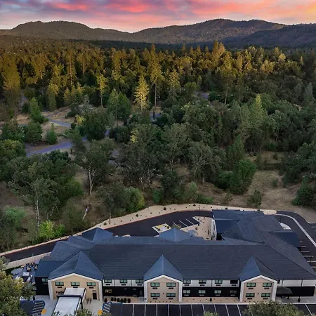 The Inelle, Oakhurst Yosemite, A Tribute Portfolio Hotel-3