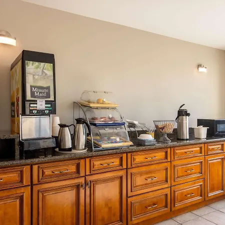 Days Inn By Wyndham Mooresville Lake Norman-2