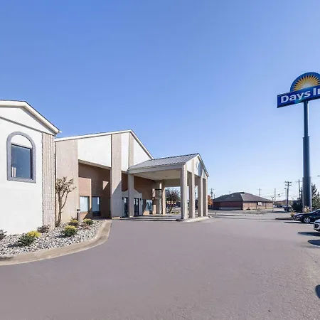 Days Inn By Wyndham Mooresville Lake Norman-3