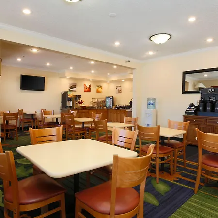 Wingate By Wyndham-2