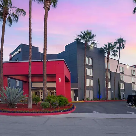 Best Western Plus Commerce Hotel-3