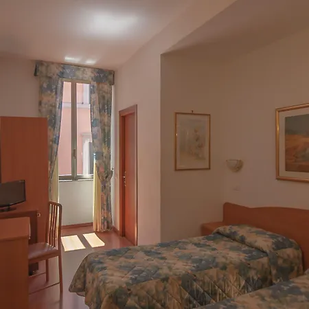 Hotel Tirreno-2