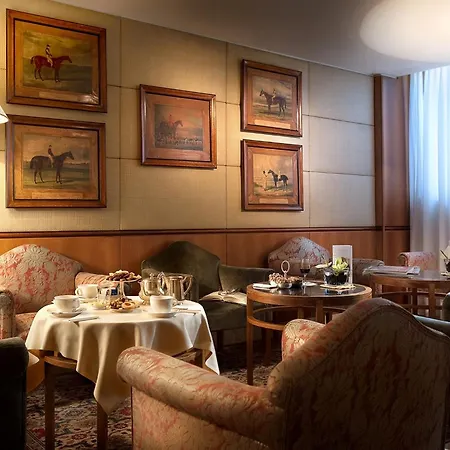 Hotel Cavour-2