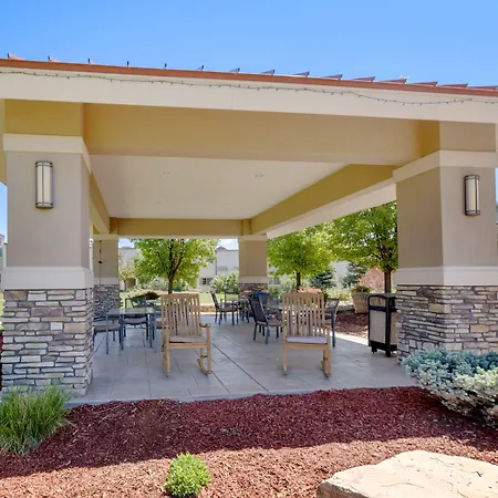 Best Western Plus Loveland Inn-2