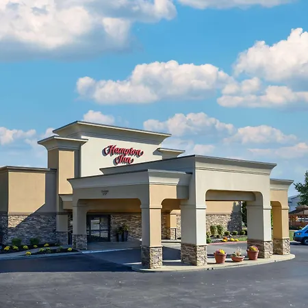 Hampton Inn Evansville Airport-3