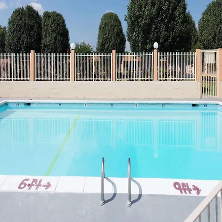 Travelodge By Wyndham Ridgeway Martinsville Area-2