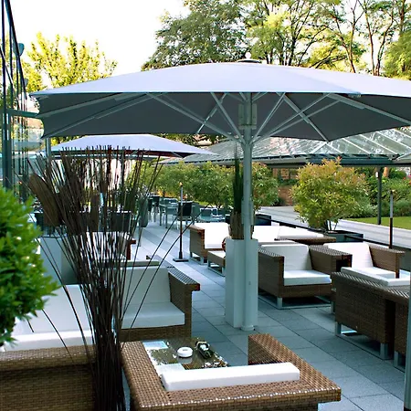 Steigenberger Airport Hotel Frankfurt-2