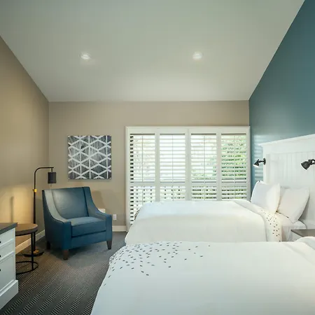 Pacific Shores Inn-3