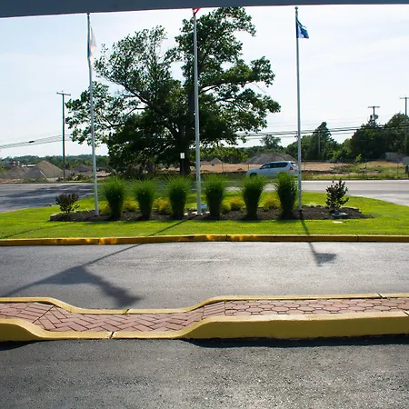 Atlantic Inn And Suites - Wall Township-3