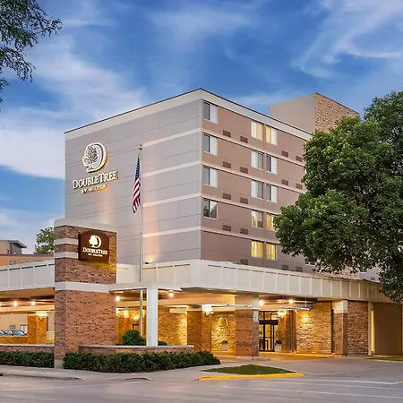 Doubletree By Hilton Madison Downtown-3