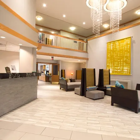 Greenstay Hotel & Suites Central-3