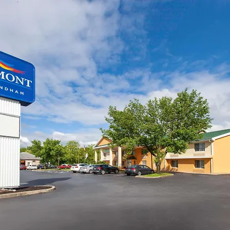 Baymont By Wyndham Harrisburg-2