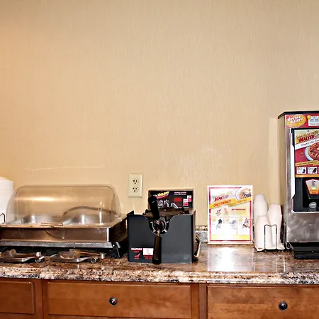 Quality Inn Buffalo Airport-3