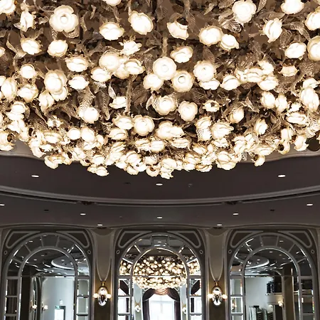 The Beverly Hills Hotel - Dorchester Collection-2