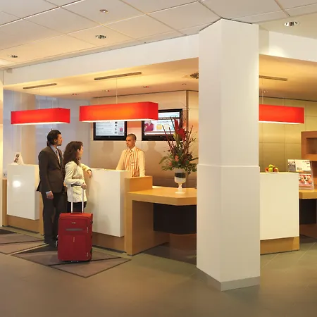 ibis Aachen Hauptbahnhof-3